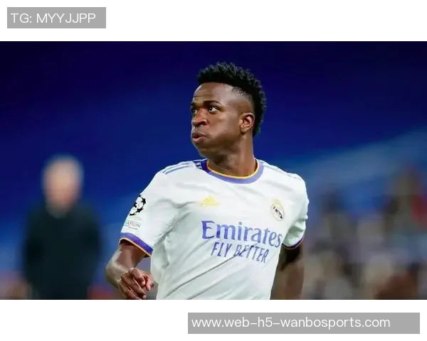 西媒报道维尼修斯要求与姆巴佩同薪若续约未果将考虑加盟哈兰德