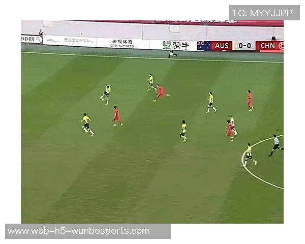 泰国队防守犯规引发争议拜合拉木模仿对手动作表达不满